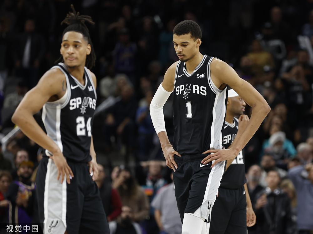 更加扣人心 更加扣人心