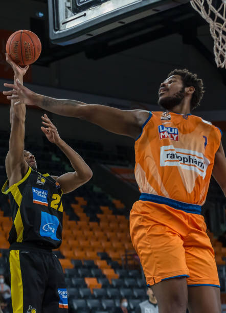 无畏的英雄 无畏的英雄