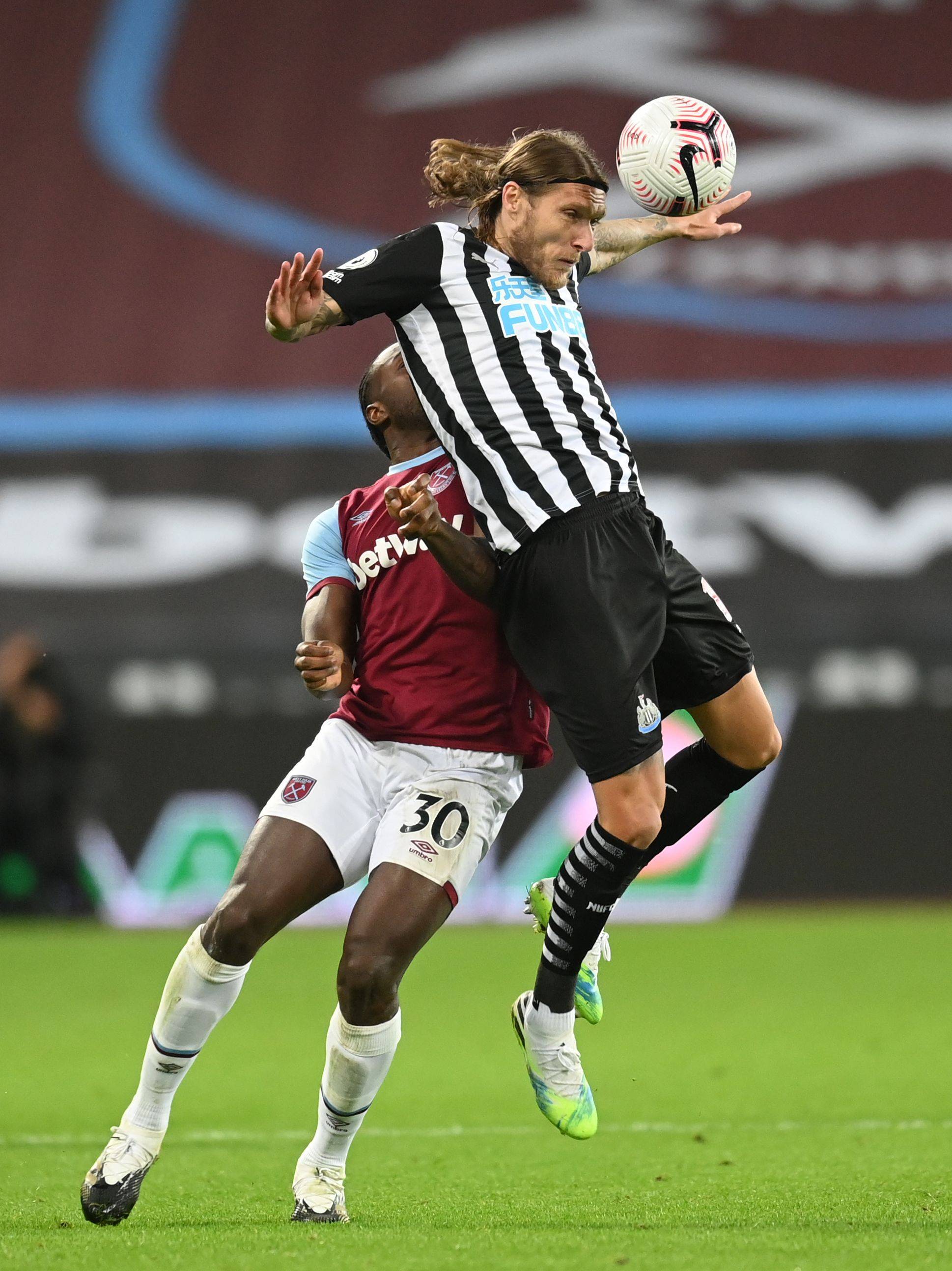 日复一日地 日复一日地