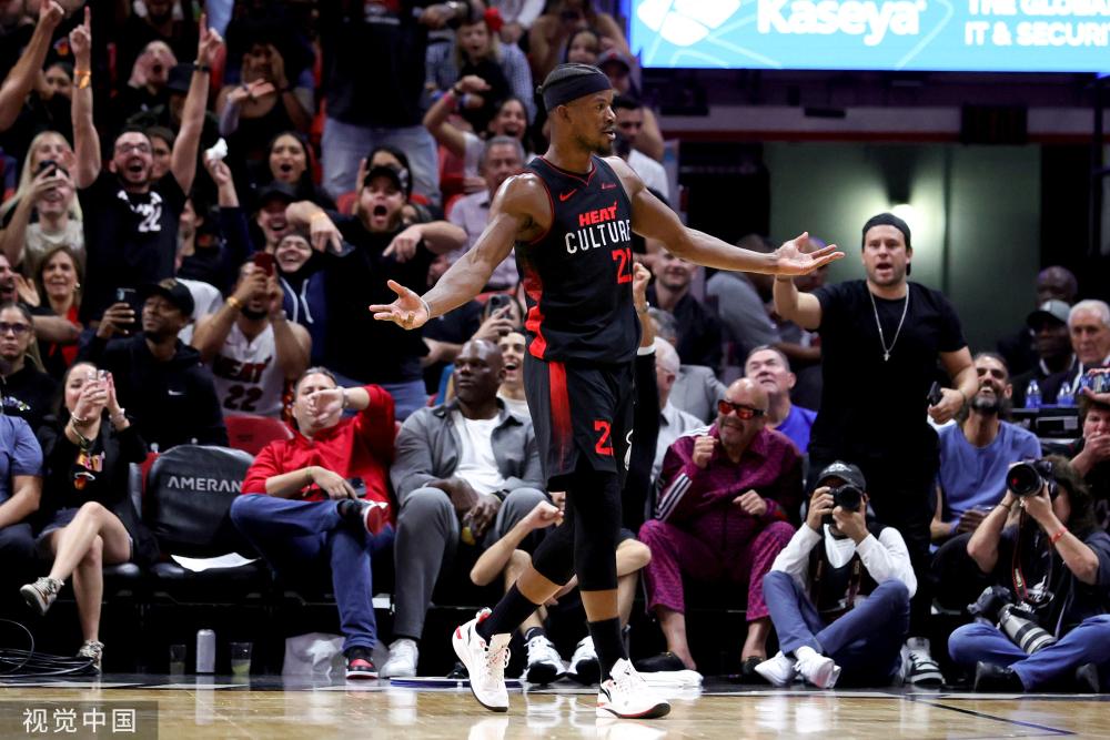 和敏锐的球 和敏锐的球