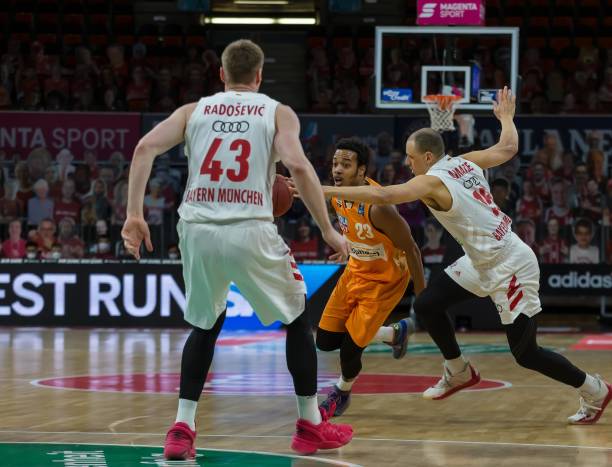 萨拉赫领衔 萨拉赫领衔