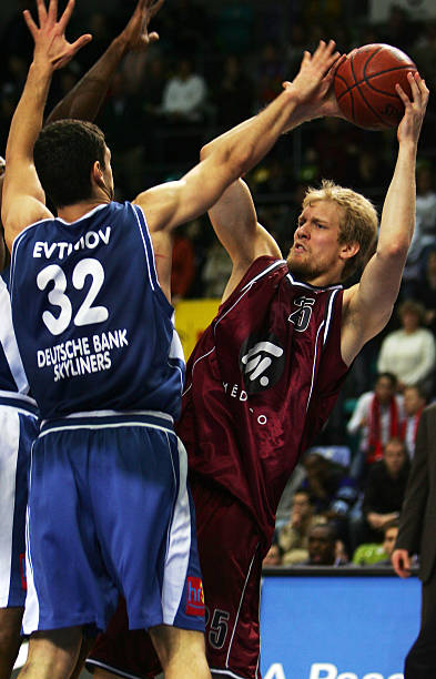 在关键时刻 在关键时刻